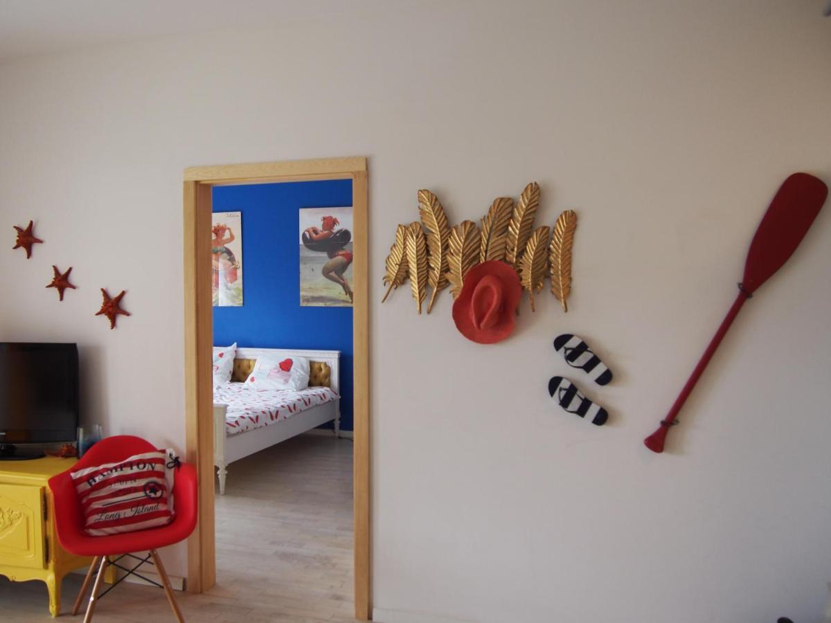 Apartament Wakacje I Rowery Gratis オストルダ エクステリア 写真