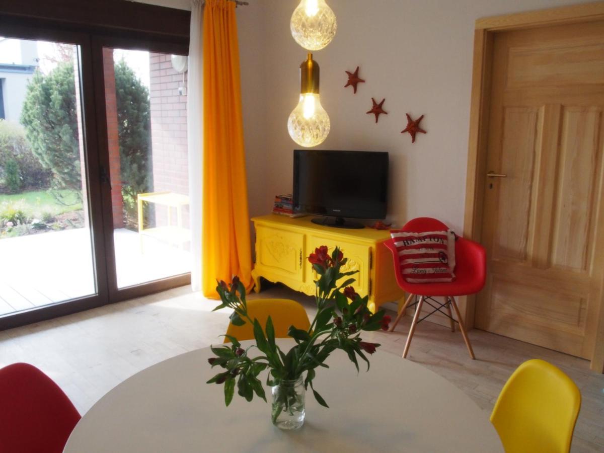 Apartament Wakacje I Rowery Gratis オストルダ エクステリア 写真
