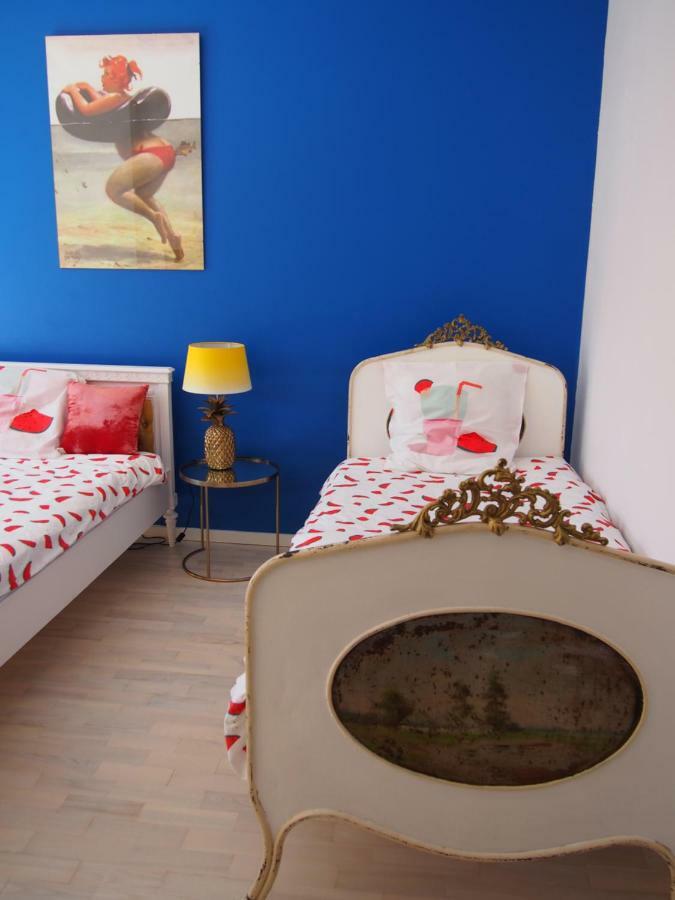 Apartament Wakacje I Rowery Gratis オストルダ エクステリア 写真